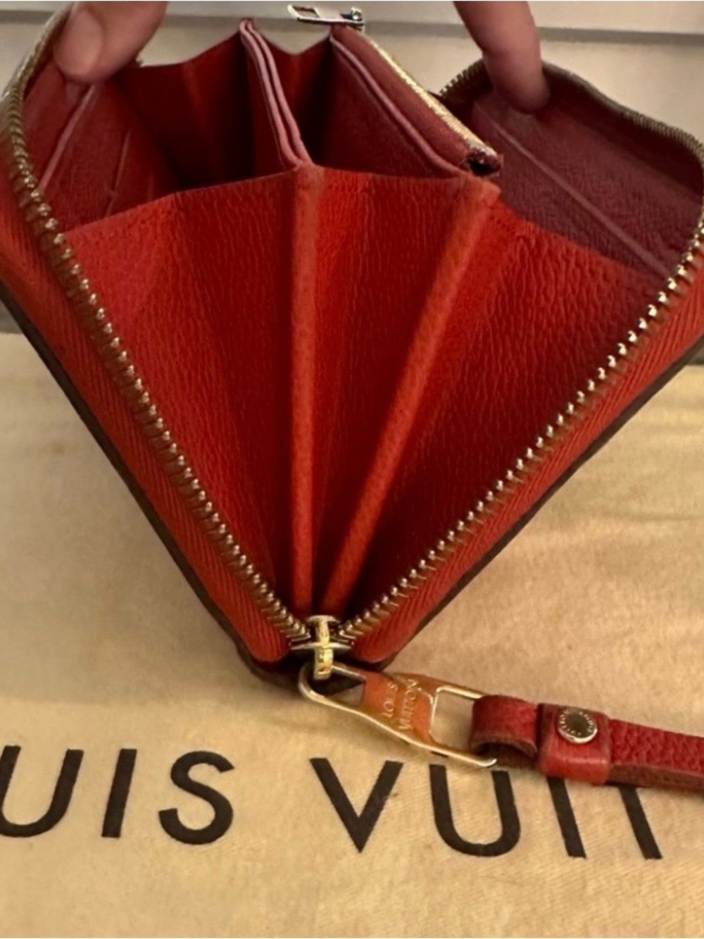 Louis Vuitton Empriente Monogram Red Zippy Long Wallet - Picture 6 of 11
